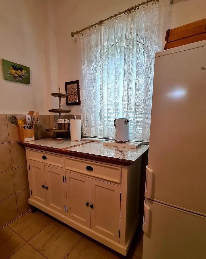 ספליט Yellow, Red & Blue Apartment 0*,  קרואטיה